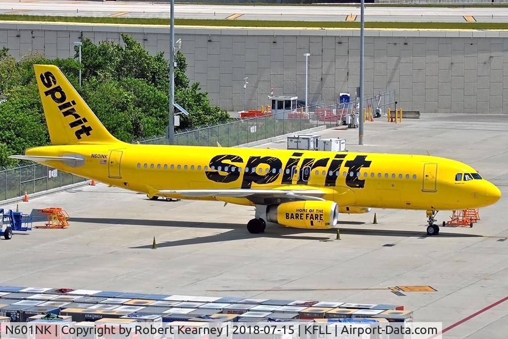 N601NK, 2010 Airbus A320-232 C/N 4206, Soaking in the sun before service