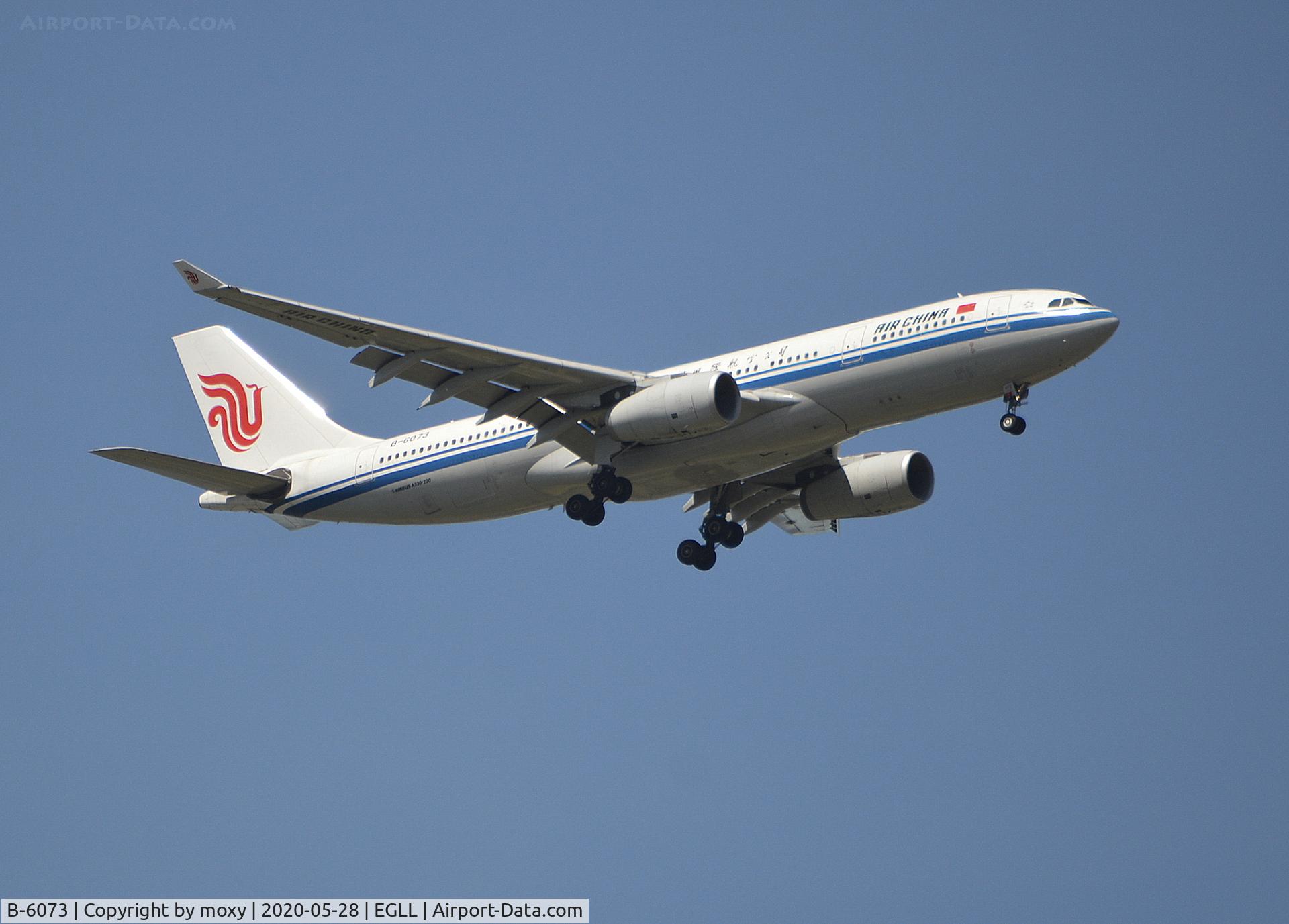 B-6073, 2006 Airbus A330-243 C/N 780, Airbus A330-243 on finals to 9R London Heathrow.