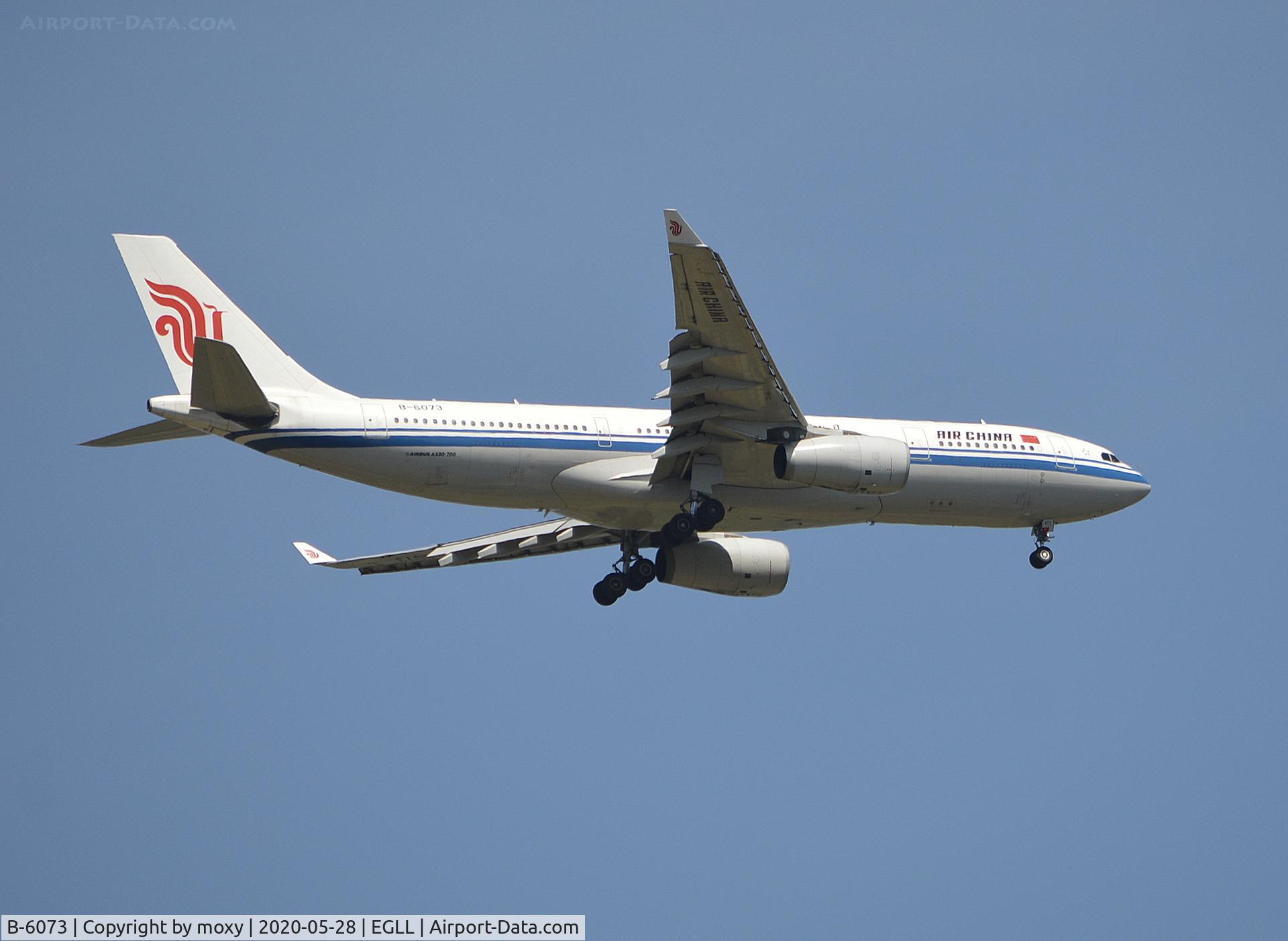 B-6073, 2006 Airbus A330-243 C/N 780, Airbus A330-243 on finals to 9R London Heathrow.