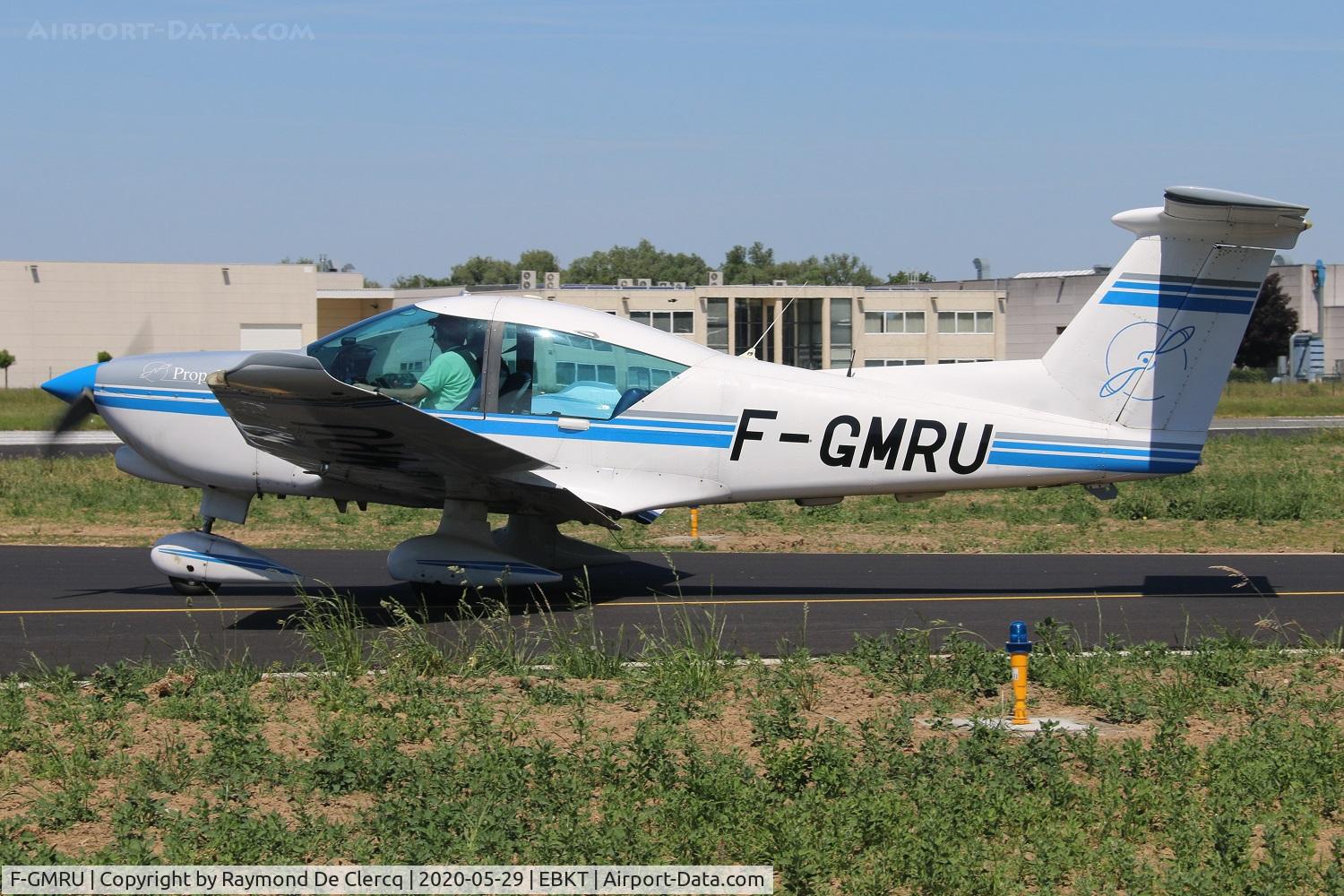 F-GMRU, 1989 Robin R-3000-160 C/N 136, At Wevelgem.