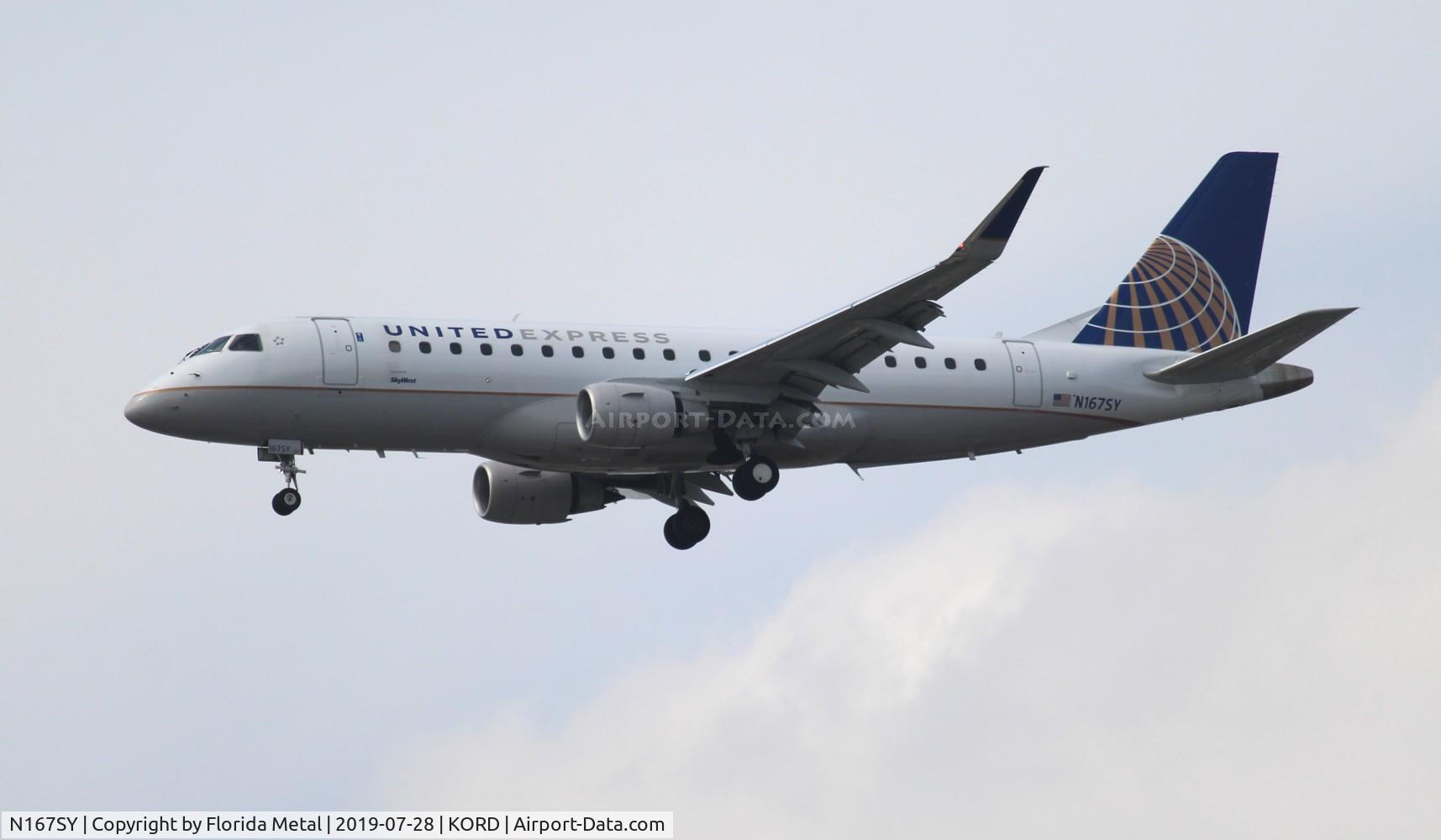 N167SY, 2016 Embraer 175LR (ERJ-170-200LR) C/N 17000616, ORD 2019