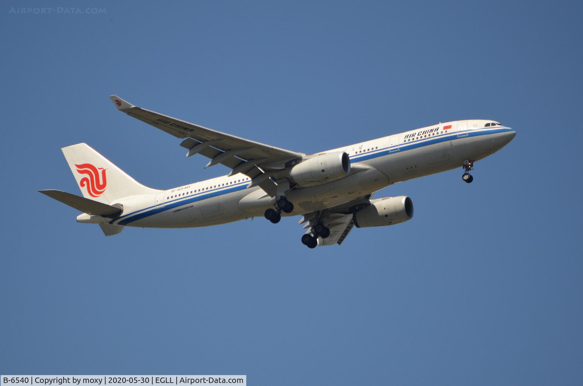 B-6540, 2011 Airbus A330-243 C/N 1282, Airbus A330-243 on finals to 9R London Heathrow.