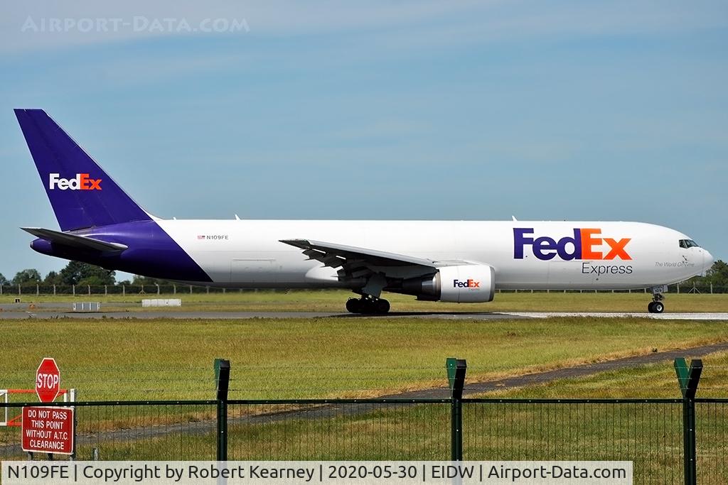 N109FE, 2014 Boeing 767-3S2F/ER C/N 42710, Lining up r/w 10