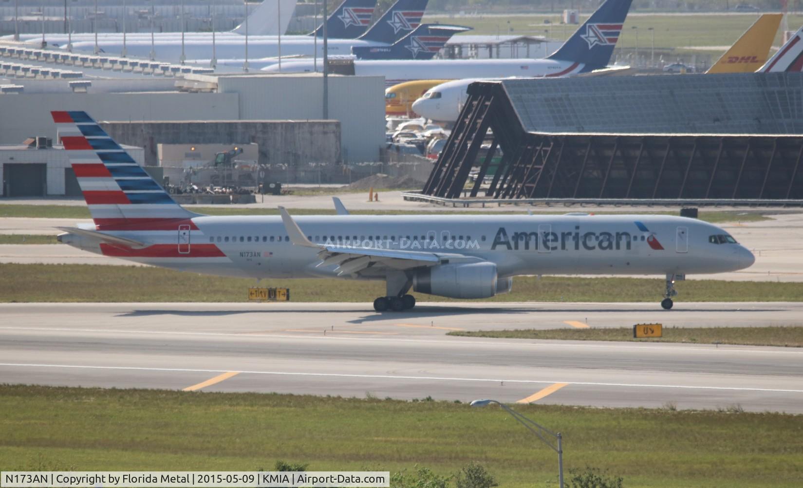 N173AN, 2002 Boeing 757-223 C/N 32399, MIA 2015
