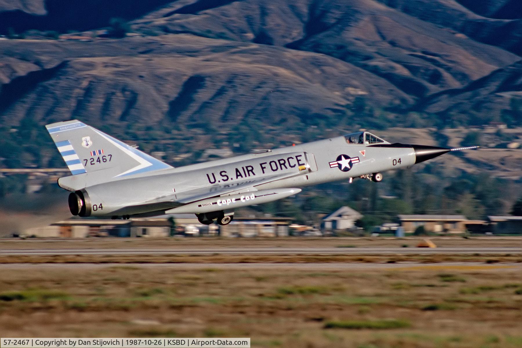 57-2467, 1957 Convair F-106A Delta Dart C/N 8-24-50, CAPE 84 departing Norton AFB the day after the annual Open House/Air Show