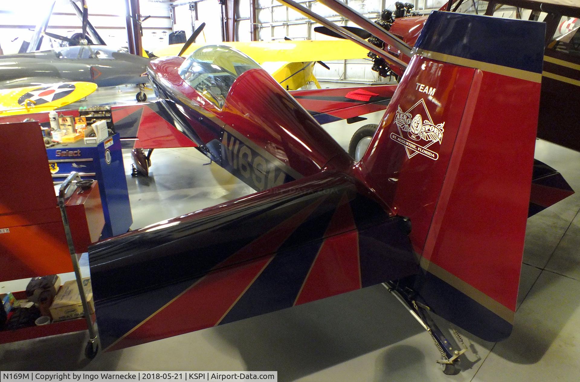 N169M, 1996 Extra EA-300/L C/N 034, Extra EA-300L at the Air Combat Museum, Springfield IL
