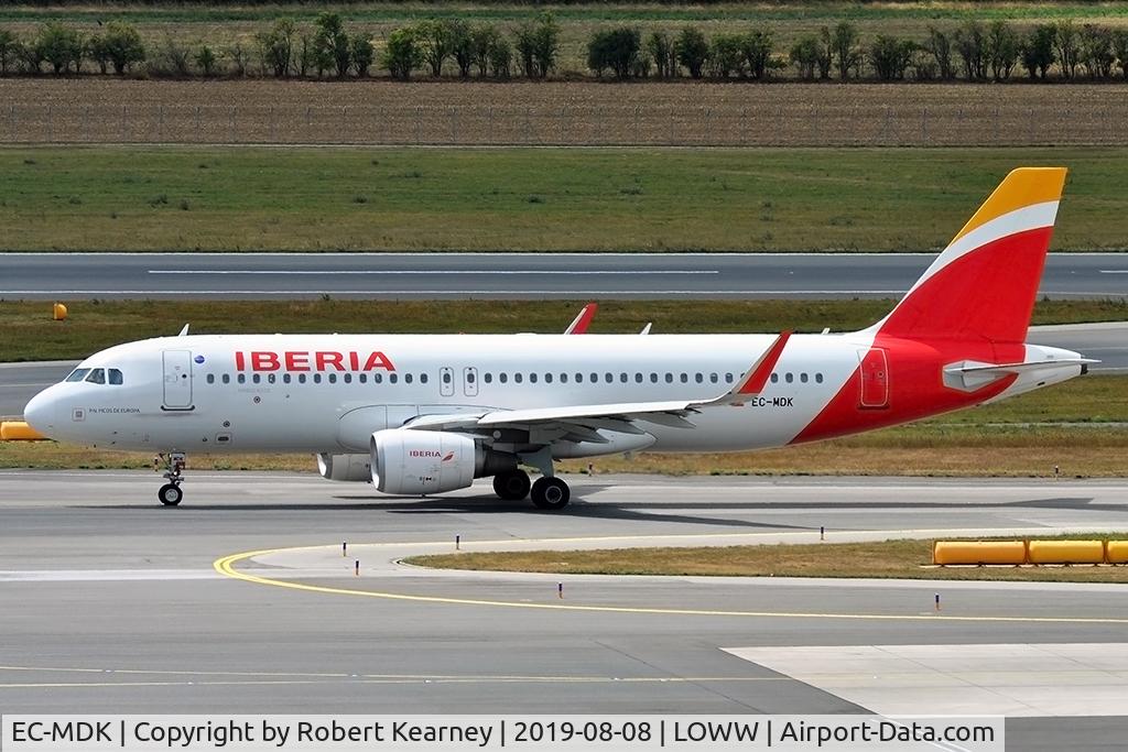 EC-MDK, 2014 Airbus A320-214 C/N 6328, Taxiing out for departure