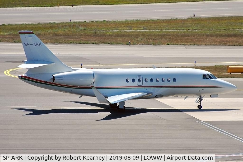SP-ARK, 2014 Dassault Falcon 2000S C/N 718, Taxiing in after arrival