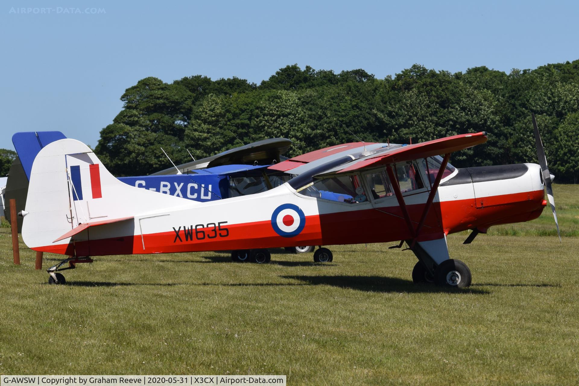 G-AWSW, 1968 Beagle D-5/180 Husky C/N 3690, Parked at Northrepps.