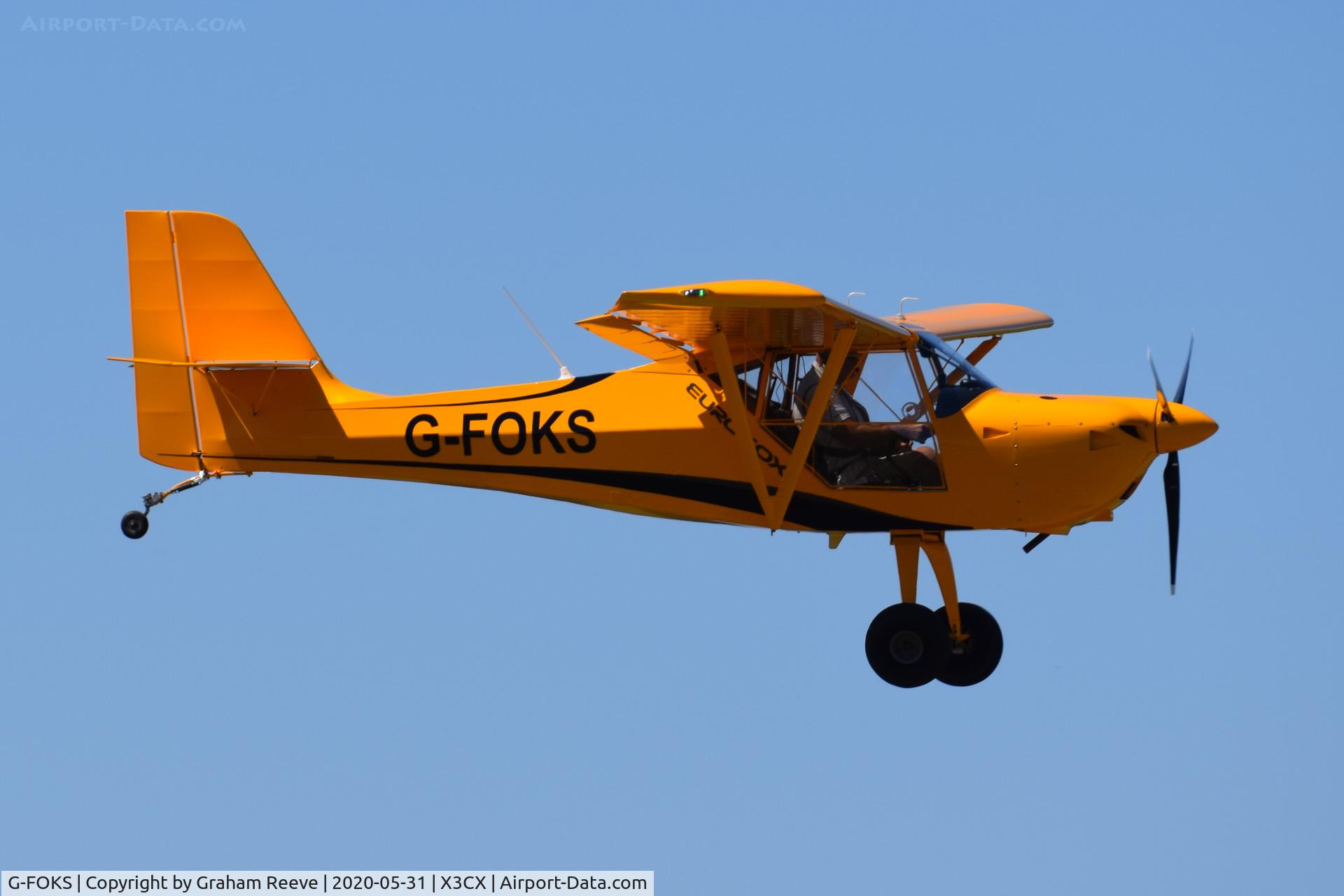 G-FOKS, 2017 AeroPro Eurofox  912(S) C/N LAA 376-15473, Landing at Northrepps.