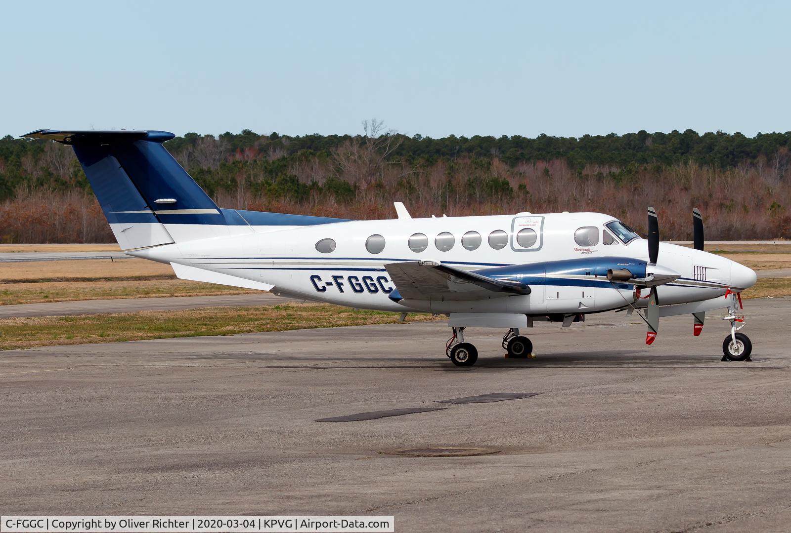 C-FGGC, 2009 Hawker Beechcraft B200GT King Air C/N BY-92, taken at Hampton Roads Executive Airport - KPVG, USA - Virginia