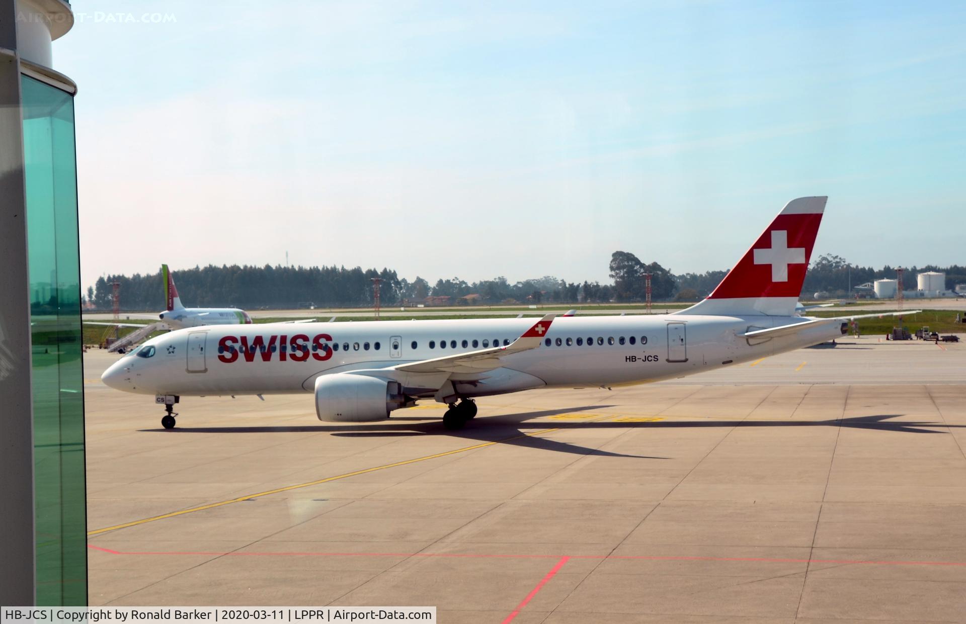 HB-JCS, 2018 Airbus A220-300 C/N 55045, Taxi Oporto