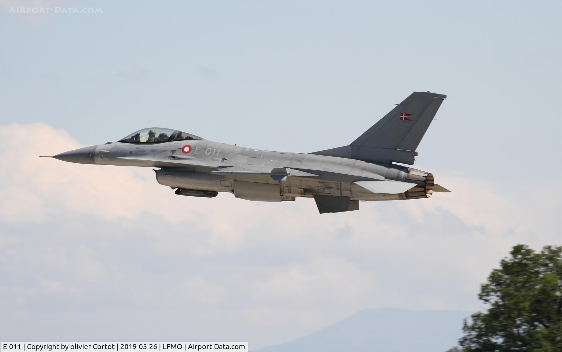 E-011, SABCA F-16A Fighting Falcon C/N 61-604, Orange airshow, june 2019