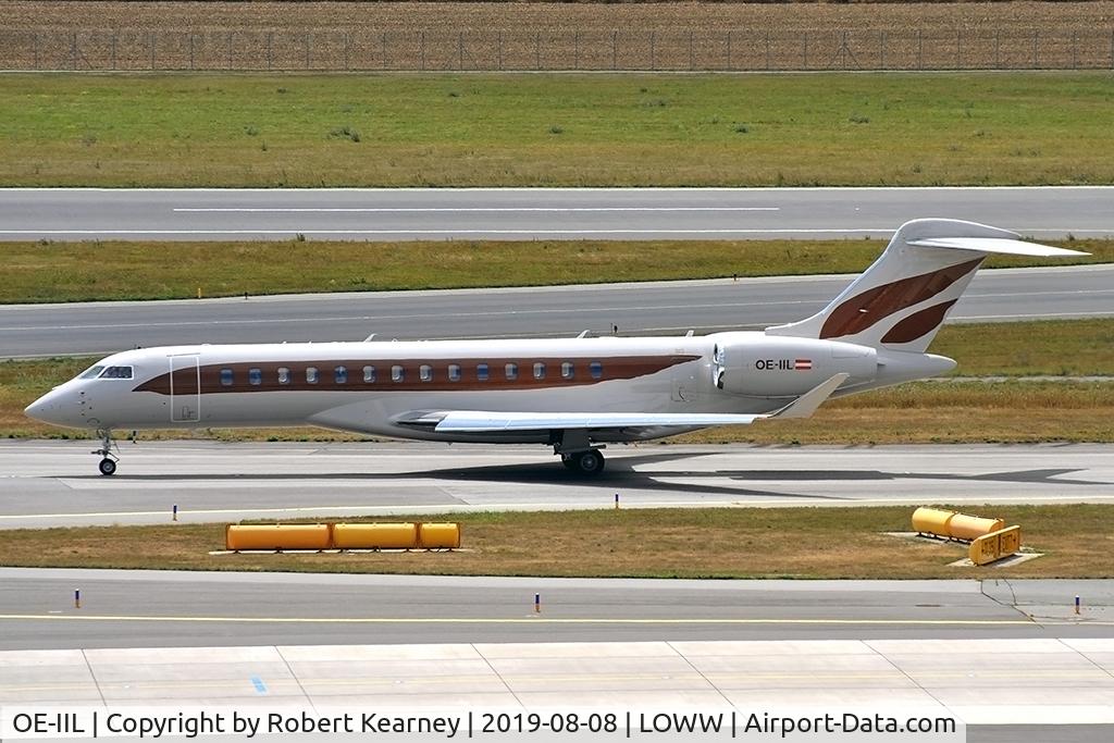 OE-IIL, 2018 Bombardier BD-700-2A12 Global 7500 C/N 70011, Taxiing out for departure