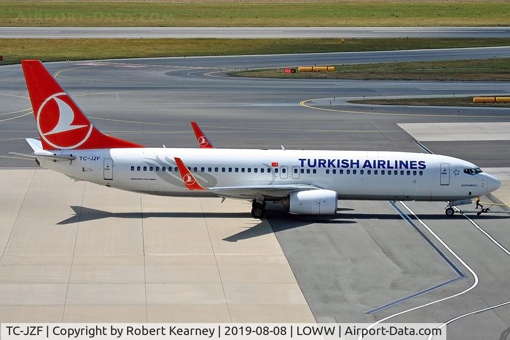 TC-JZF, 2016 Boeing 737-8F2 C/N 60027, Pulling in to parking