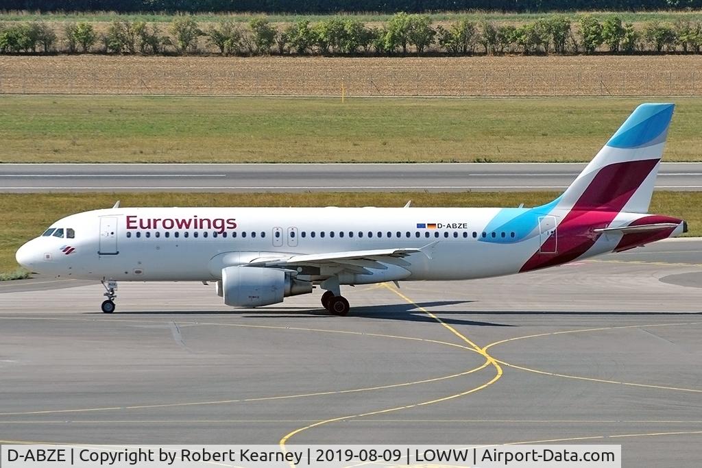 D-ABZE, 2008 Airbus A320-216 C/N 3464, Taxiing out for departure