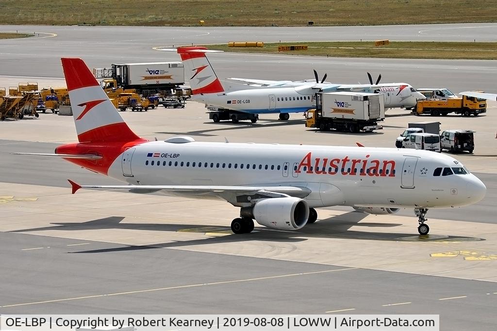 OE-LBP, 1998 Airbus A320-214 C/N 797, Taxiing out for departure