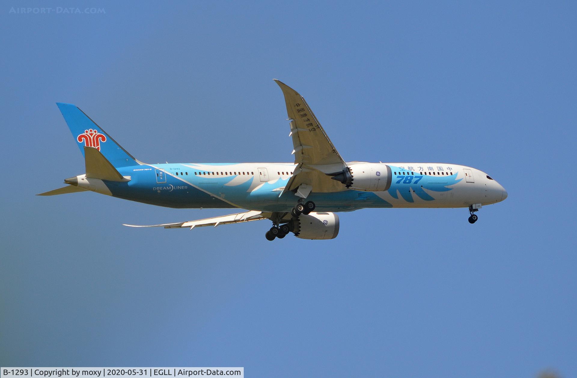 B-1293, 2018 Boeing 787-9 Dreamliner Dreamliner C/N 63981, Boeing 787-9 Dreamliner on finals to 9R London Heathrow.