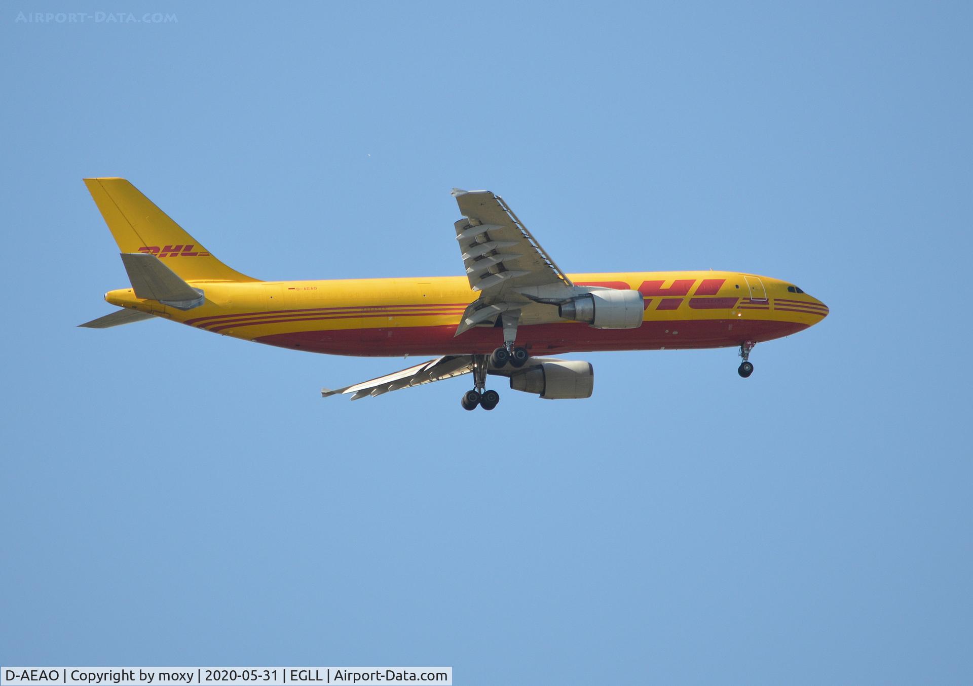 D-AEAO, 1993 Airbus A300B4-622R(F) C/N 711, Airbus A300B4-622R(F) on finals to 9R London Heathrow.