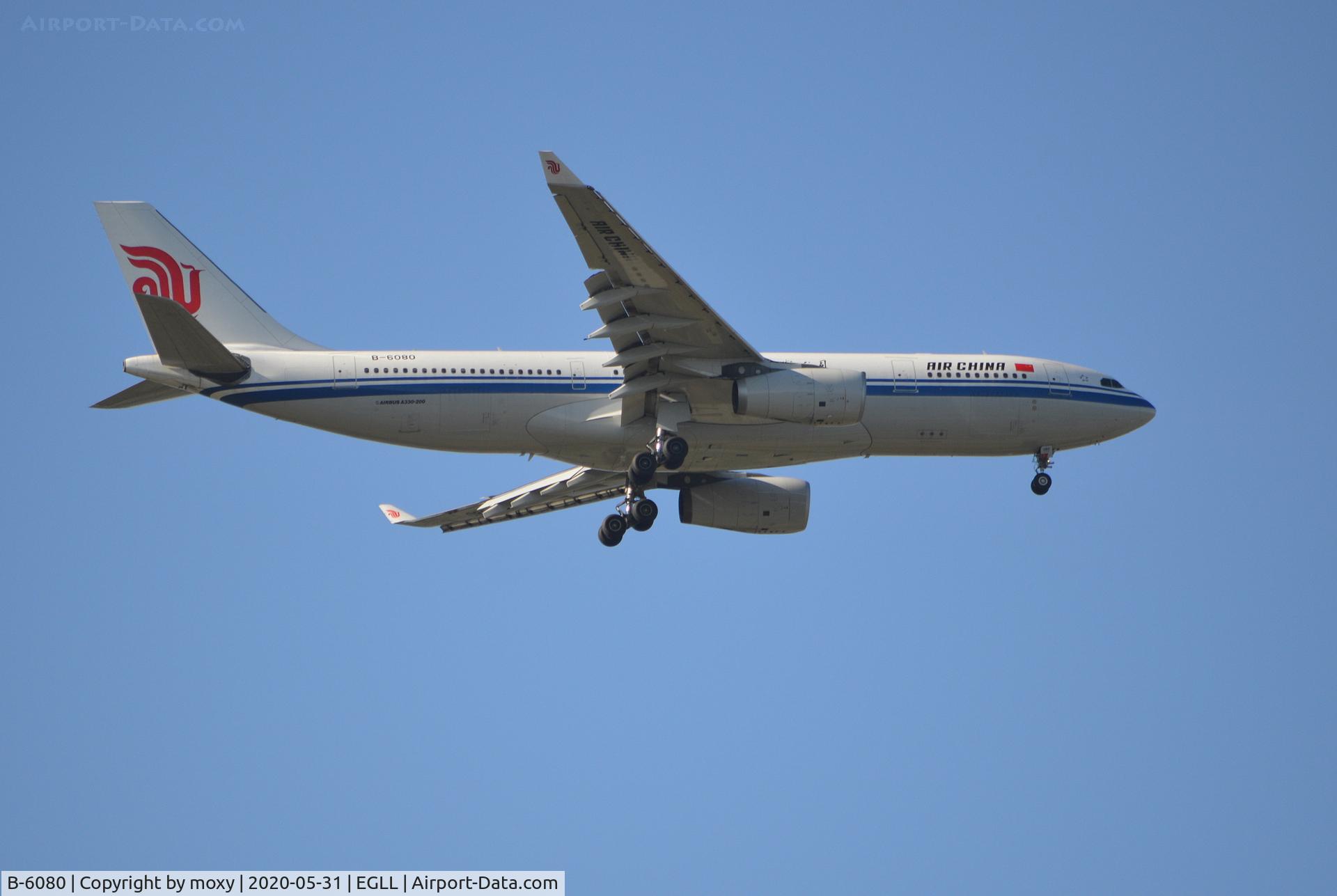 B-6080, 2007 Airbus A330-243 C/N 815, Airbus A330-243 on finals to 9R London Heathrow.