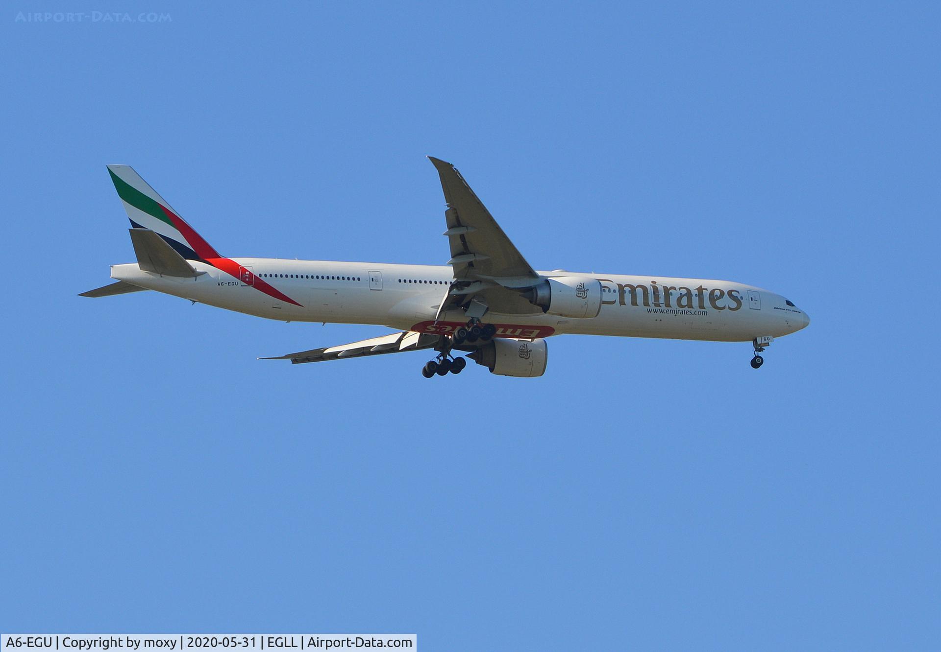 A6-EGU, 2012 Boeing 777-31H/ER C/N 41079, Boeing 777-31H/ER on finals to 9R London Heathrow.