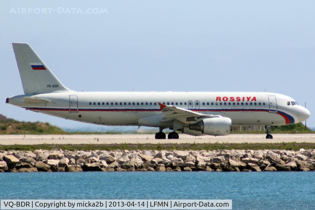 VQ-BDR, 1999 Airbus A320-214 C/N 1130, Taxiing