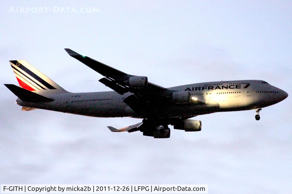 F-GITH, 2003 Boeing 747-428 C/N 32868, Landing.