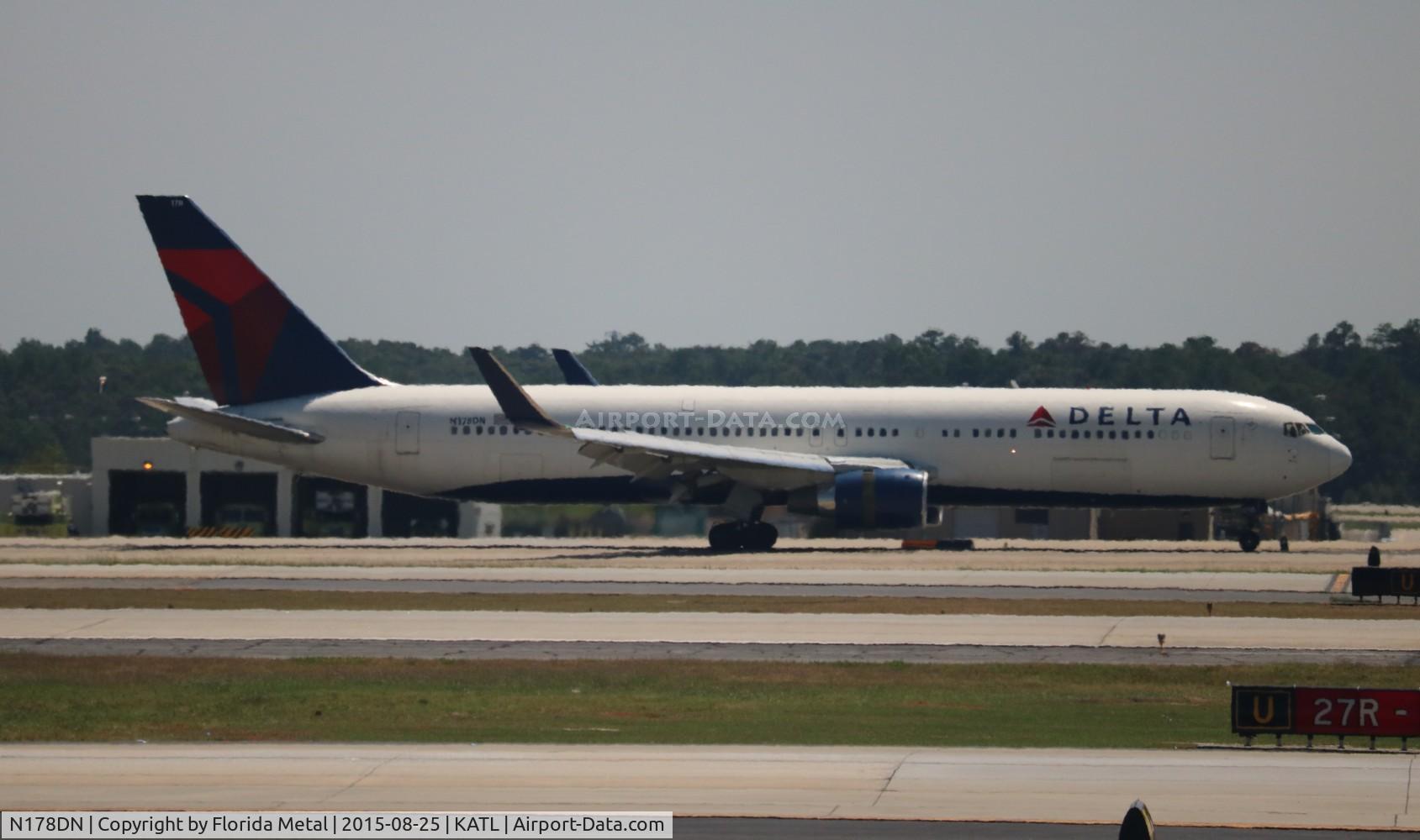 N178DN, 1991 Boeing 767-332 C/N 25143, ATL 2015