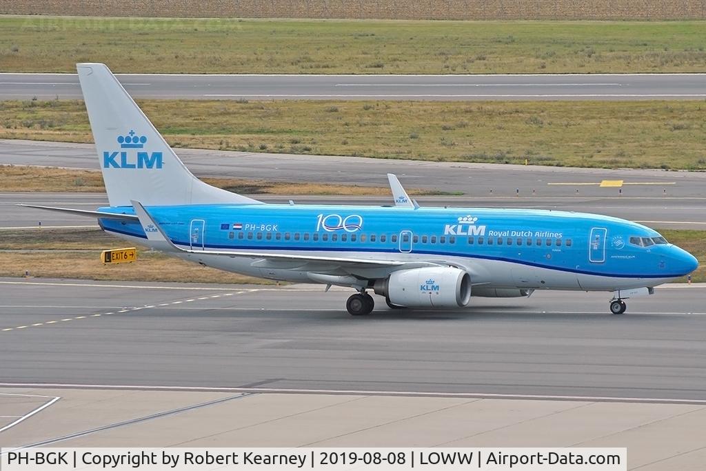 PH-BGK, 2010 Boeing 737-7K2 C/N 38054, Taxiing in after arrival