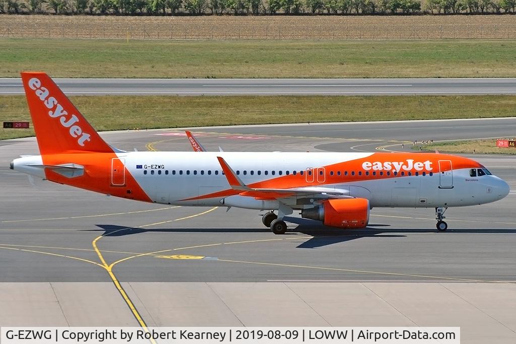 G-EZWG, 2012 Airbus A320-214 C/N 5318, Taxiing in after arrival