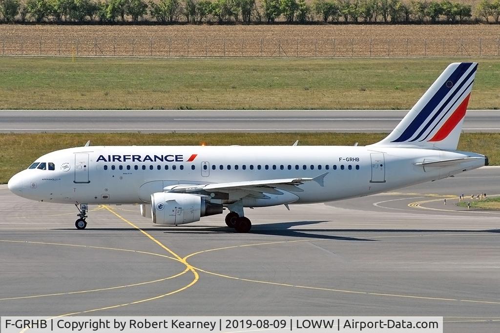 F-GRHB, 1999 Airbus A319-111 C/N 985, Taxiing out for departure