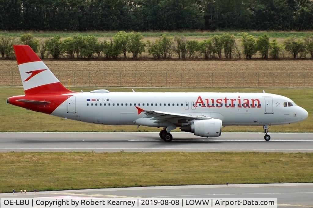 OE-LBU, 2001 Airbus A320-214 C/N 1478, Rolling down r/w 29