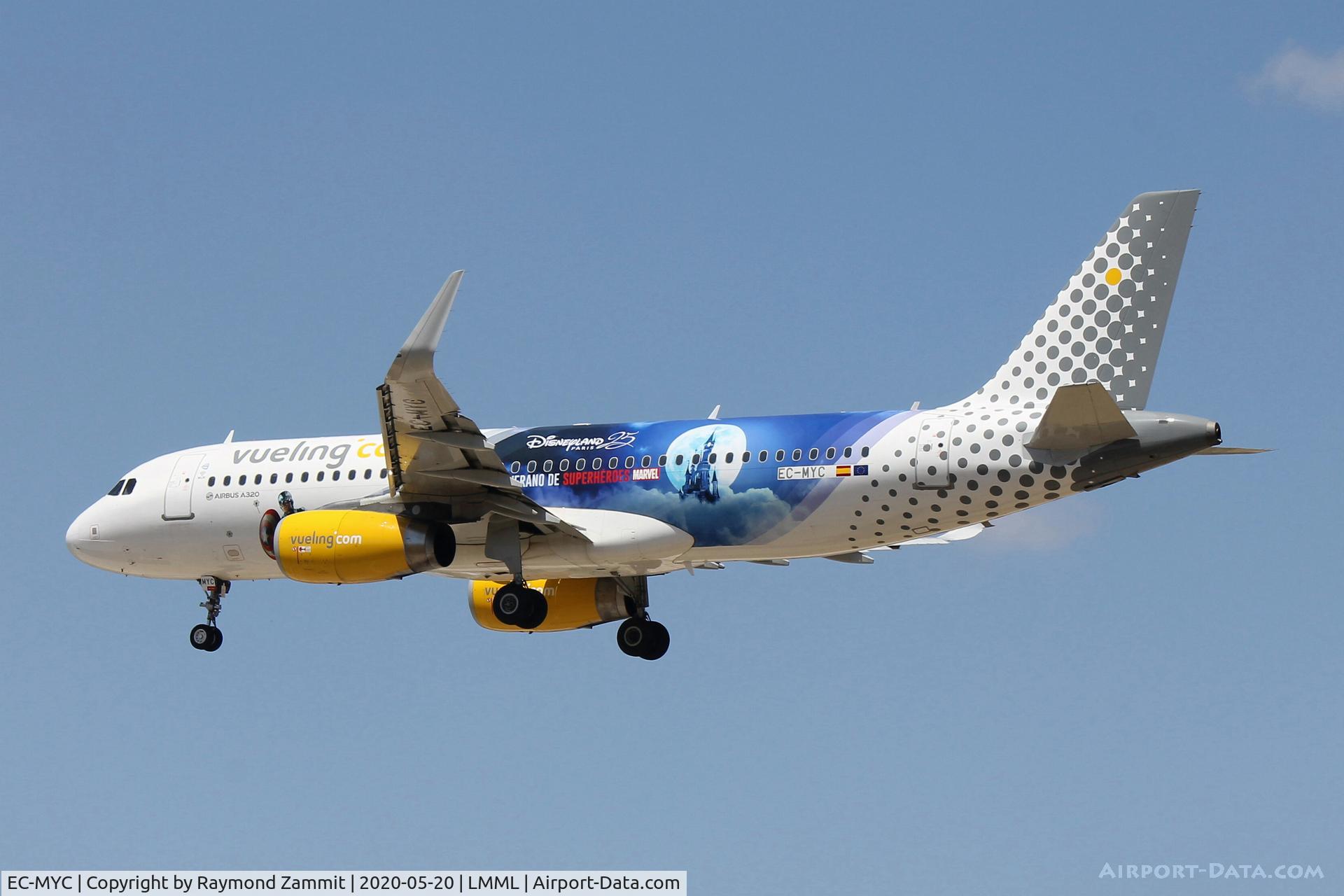 EC-MYC, 2018 Airbus A320-232 C/N 8238, A320 EC-MYC Vueling special colours