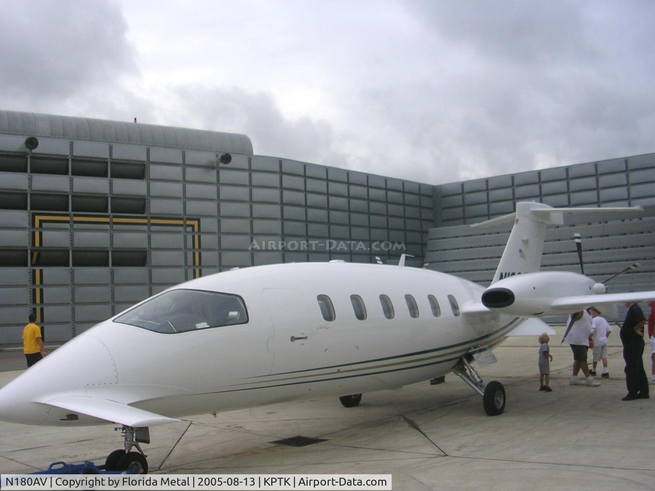 N180AV, 1996 Piaggio P-180 Avanti C/N 1018, PTK 2005