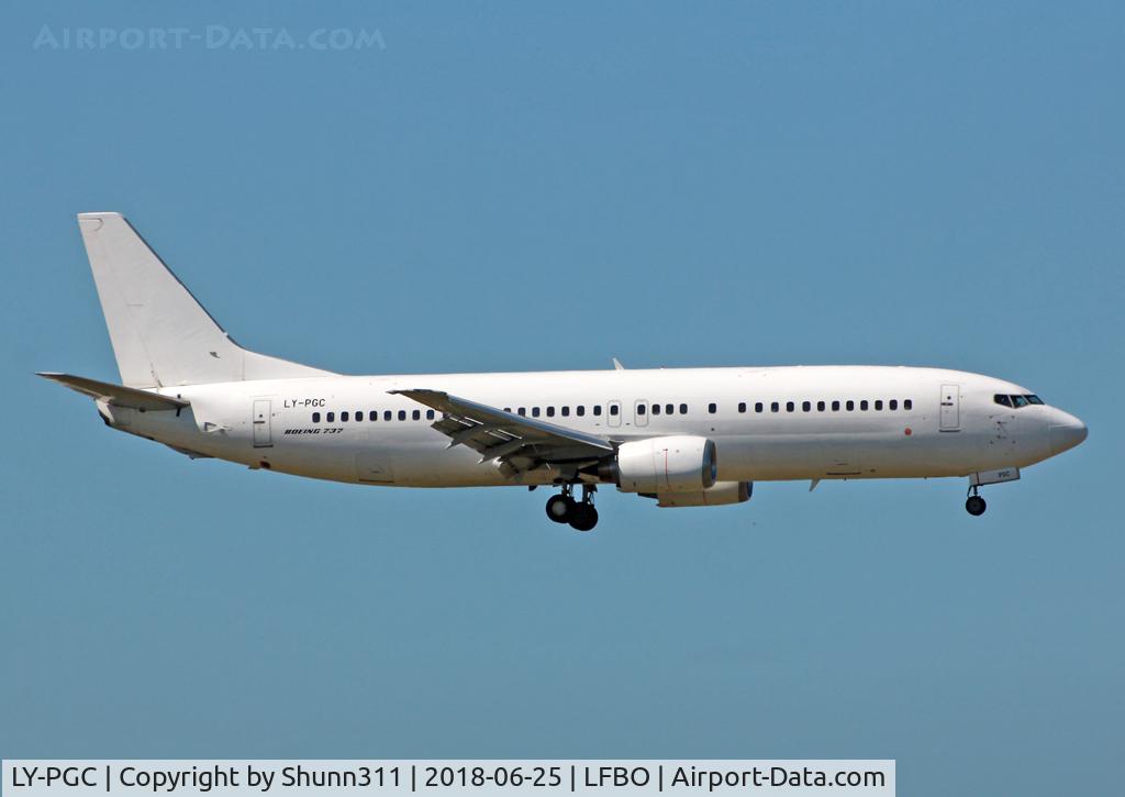 LY-PGC, 1992 Boeing 737-4S3 C/N 25596, Landing rwy 32L in all white c/s without titles... Tunisair summer lease 2018