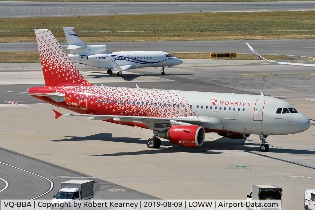 VQ-BBA, 2009 Airbus A319-112 C/N 3794, Turning in to parking