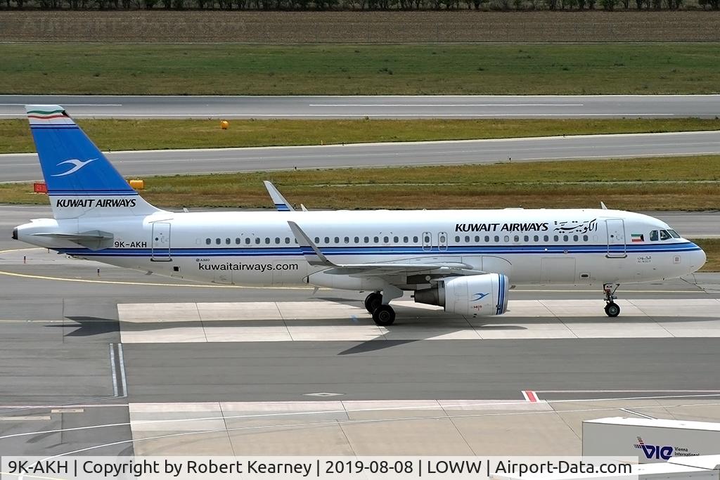 9K-AKH, 2015 Airbus A320-214 C/N 6476, Taxiing in after arrival