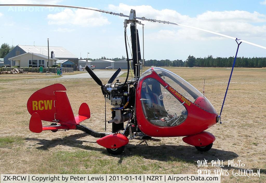 ZK-RCW, RAF 2000 GTX SE C/N H2-97-8-285, P L Collins, Rangiora