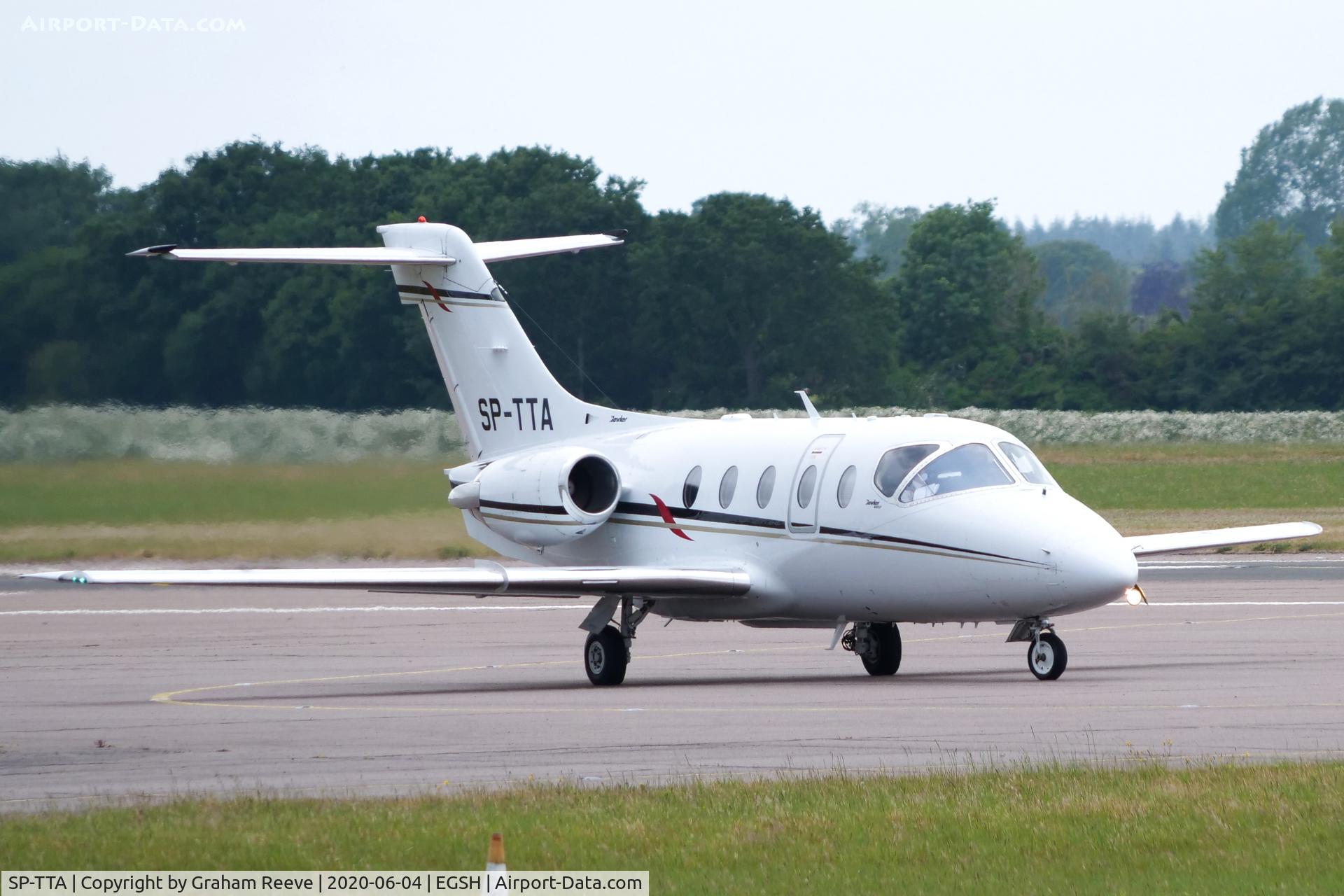 SP-TTA, 2010 Hawker Beechcraft 400A Beechjet C/N RK-598, Departing from Norwich.