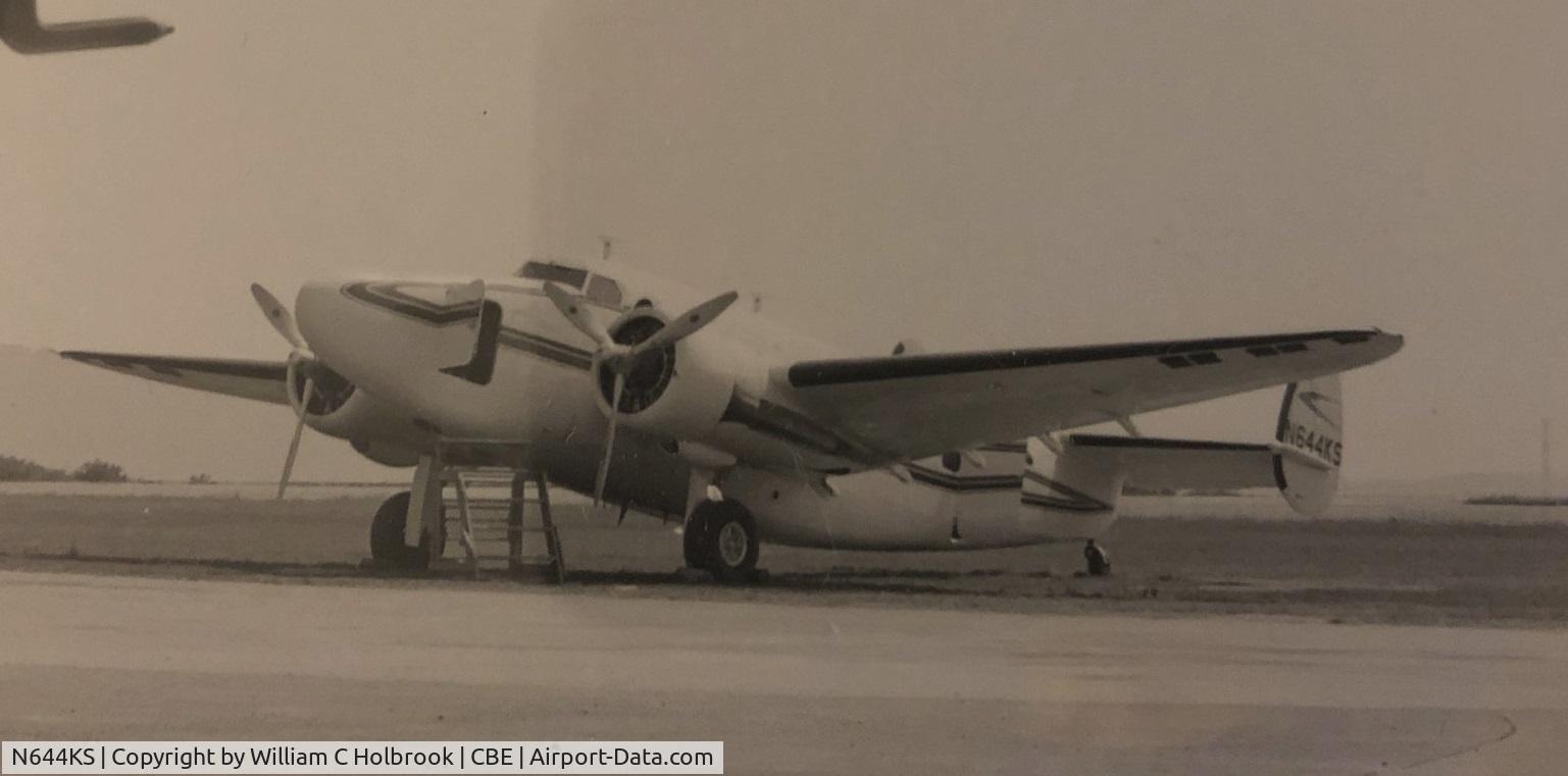 N644KS, 1942 Lockheed Model 18 C/N usaaf 42-55904, Kelly Springfield Lodestar