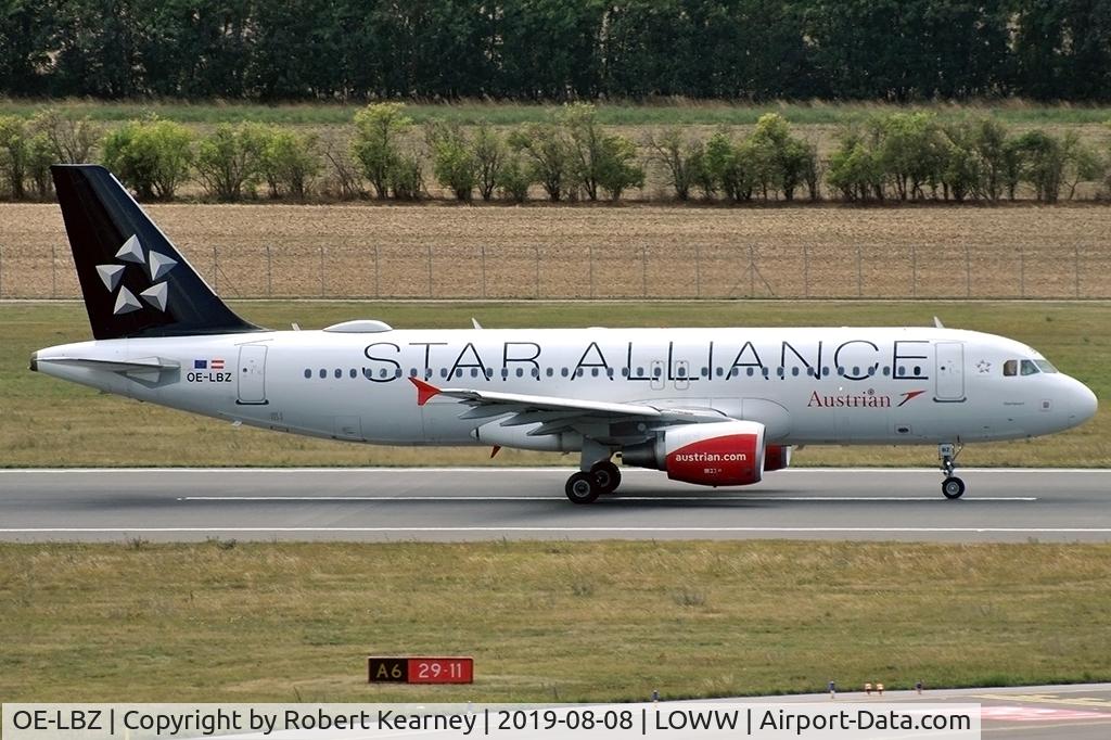 OE-LBZ, 2012 Airbus A320-214 C/N 5181, Rolling on r/w 29