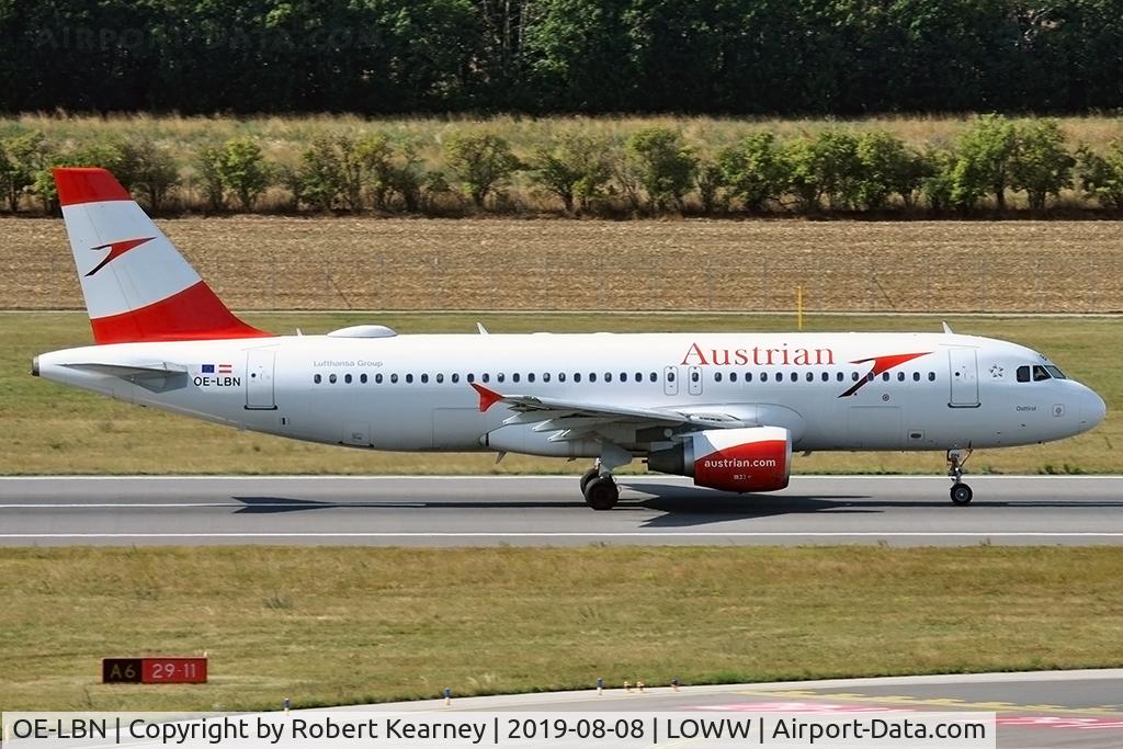 OE-LBN, 1997 Airbus A320-214 C/N 768, Rolling down r/w 29