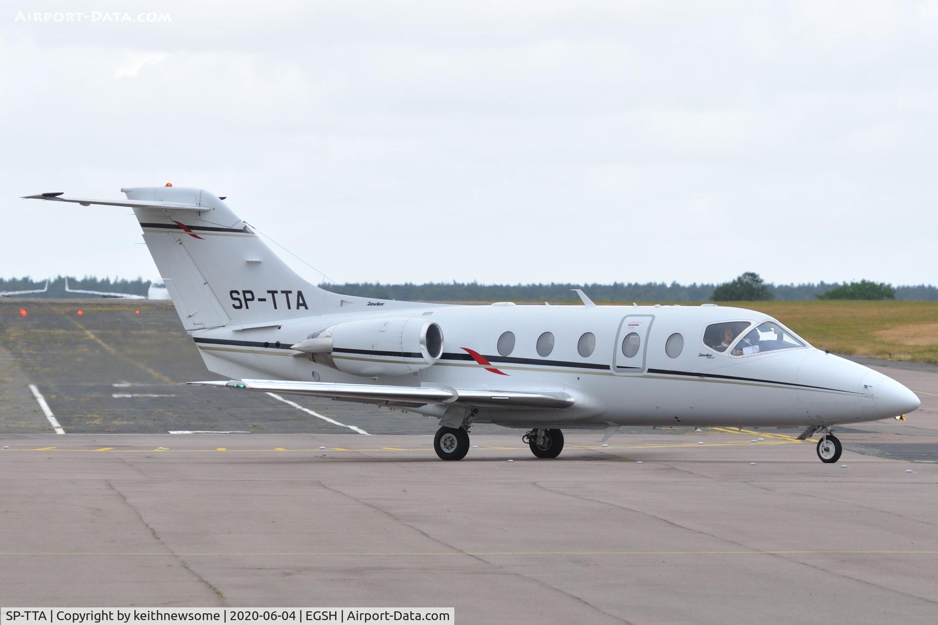 SP-TTA, 2010 Hawker Beechcraft 400A Beechjet C/N RK-598, Leaving Norwich for Cork.