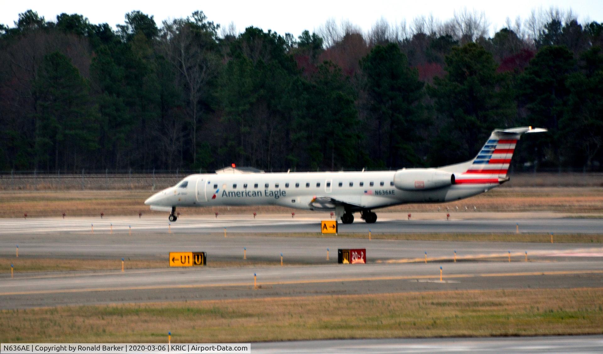 N636AE, 1999 Embraer ERJ-145LR (EMB-145LR) C/N 145160, Takeoff RIC