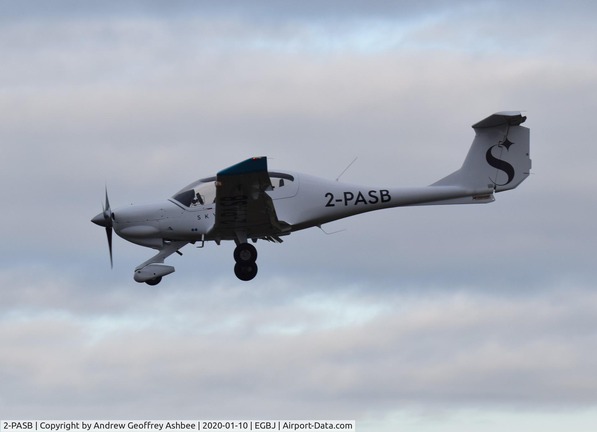 2-PASB, Diamond DA-40D Diamond Star C/N D4.285, 2-PASB landing at Gloucestershire Airport.