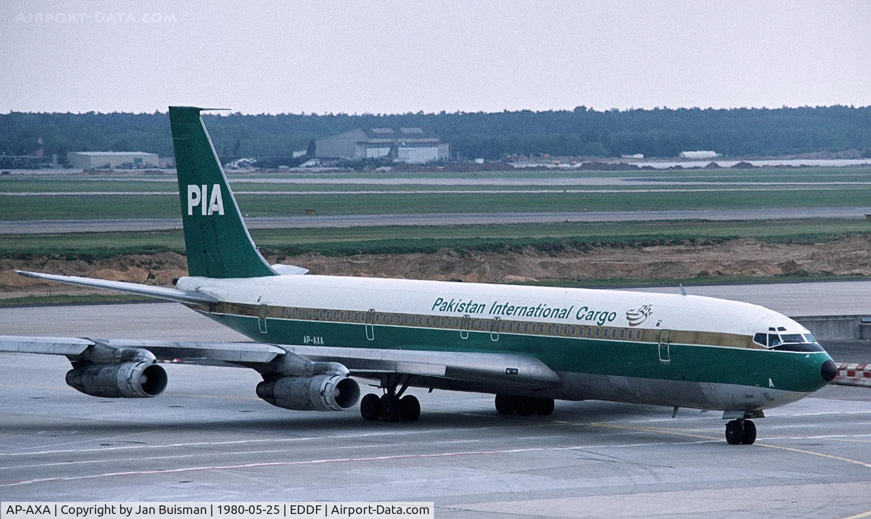AP-AXA, 1967 Boeing 707-340C C/N 19286, PIA Cargo