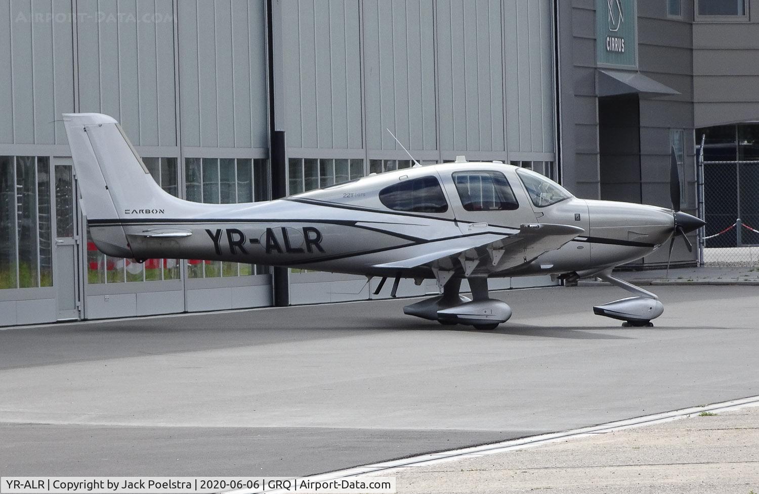 YR-ALR, Cirrus SR-22 G6-GTS Carbon C/N 1296, On ramp of General Enterprise at Groningen airport