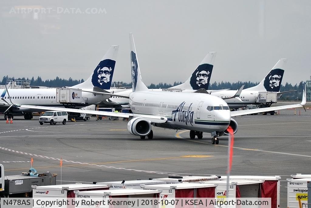 N478AS, 2015 Boeing 737-990/ER C/N 44105, Taxiing in after arrival