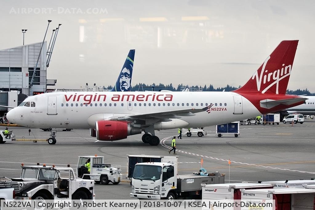 N522VA, 2006 Airbus A319-112 C/N 2811, Pushing back for departure