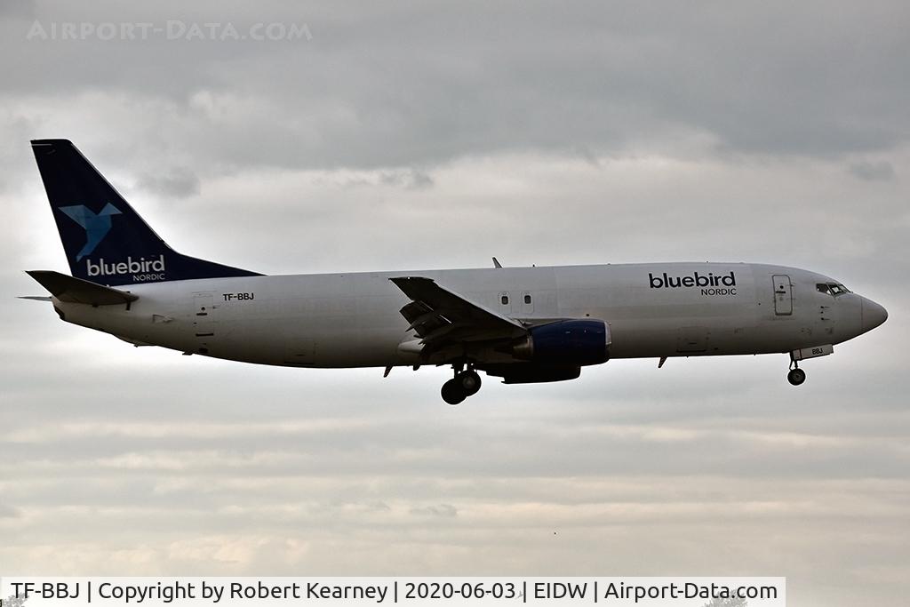 TF-BBJ, 1990 Boeing 737-476 C/N 24436, On short finals for r/w 10